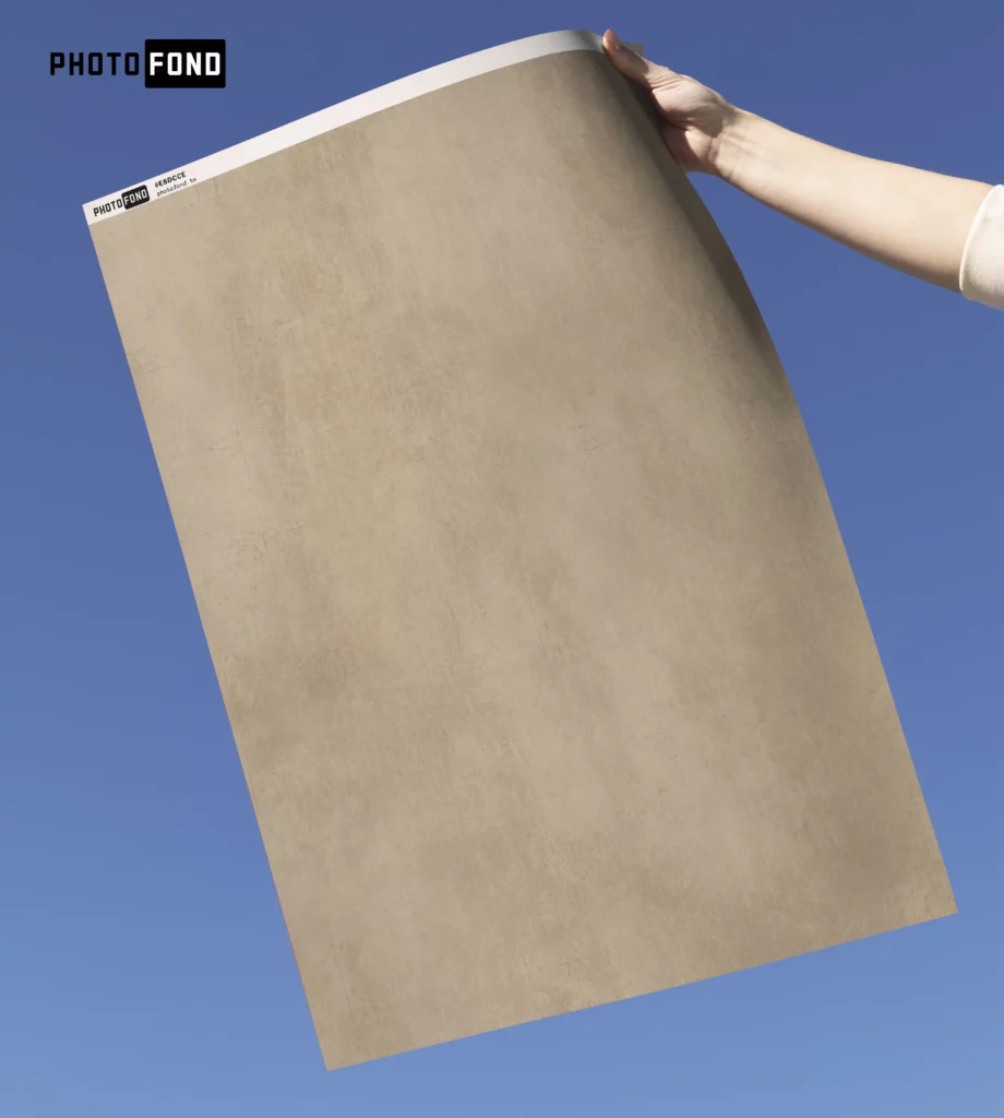 Fond beige vieilli, texture douce évoquant un pull en cachemire – idéal pour des ambiances cosy ou lifestyle.